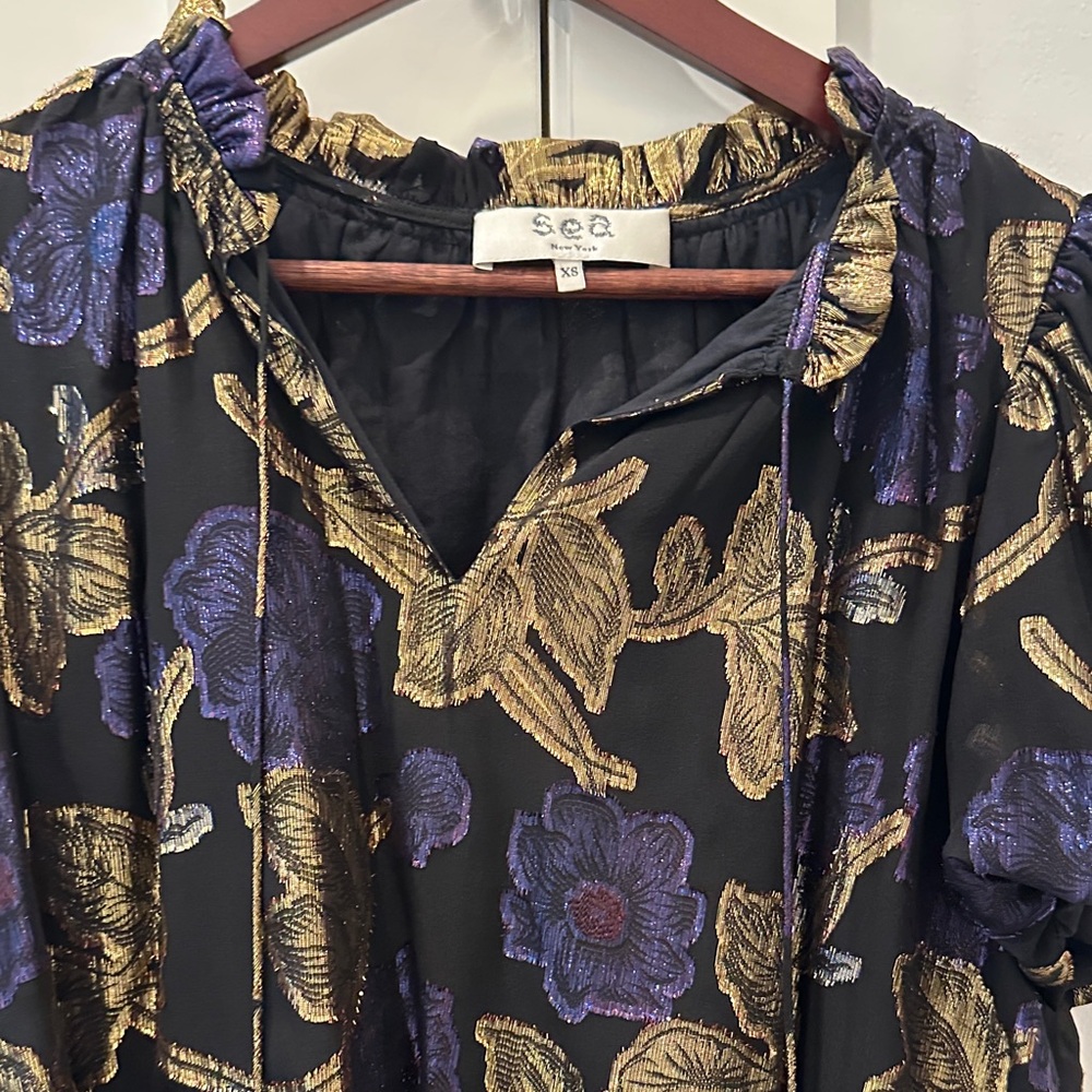 Sea NYC Leandra Black, Purple and Gold Floral Top Blouse, XS - Picture 5 of 8